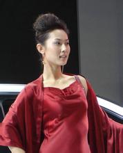 togel master hongkong.com Mata Hua Qiran membeku pada Li Xiuyin sejak dia muncul.